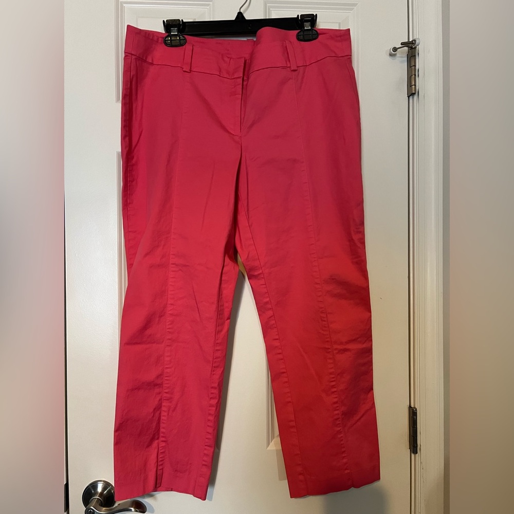 GUC Ann Taylor Carnegie crop dress pants. Size 14.
